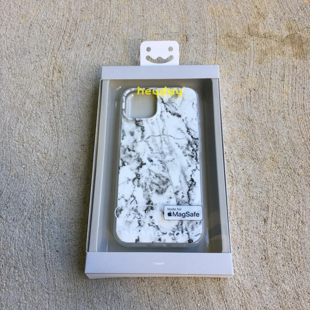 NTW iPhone 13 MagSafe phone case